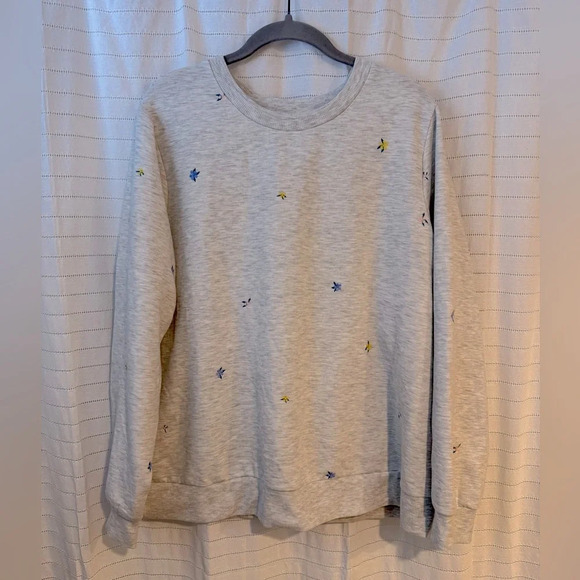 New Gloria Vanderbilt Crew Neck Heather Gray Floral Stitched Sweatshirt - Picture 1 of 8